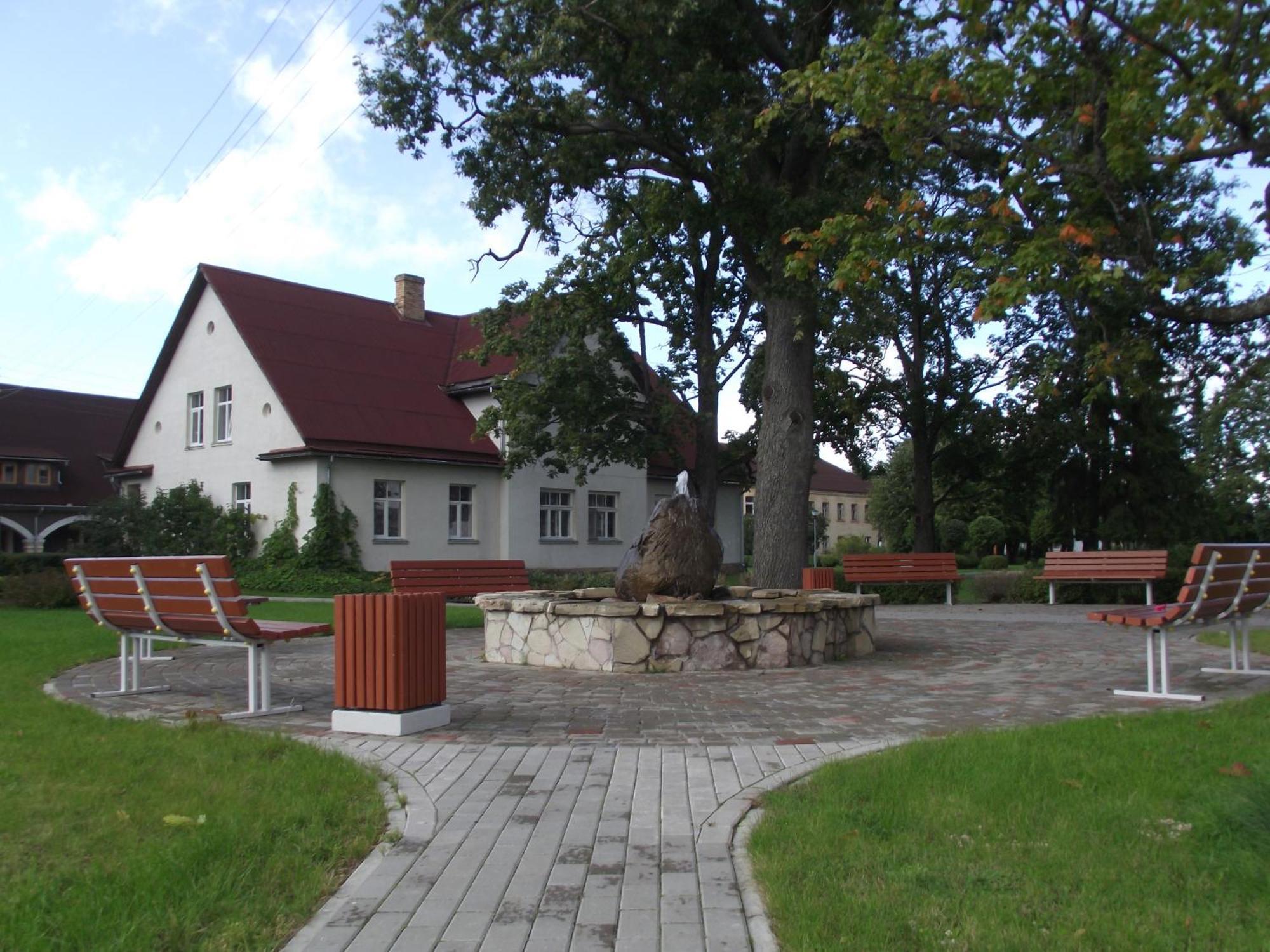 Kalna Ligzda Hotel Smiltene Exterior photo